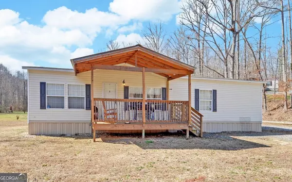 658 N Hicks, Toccoa, GA 30577