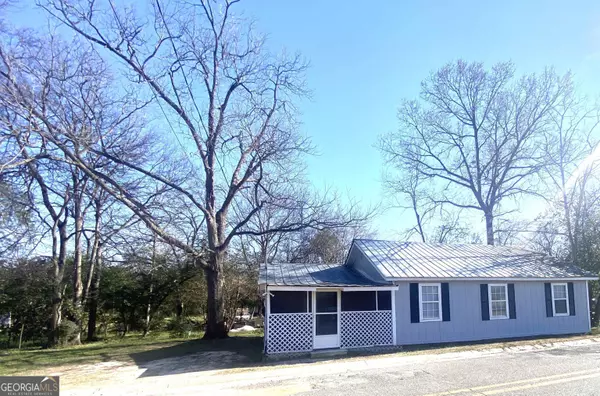 118 Wilmore ST, Cochran, GA 31014