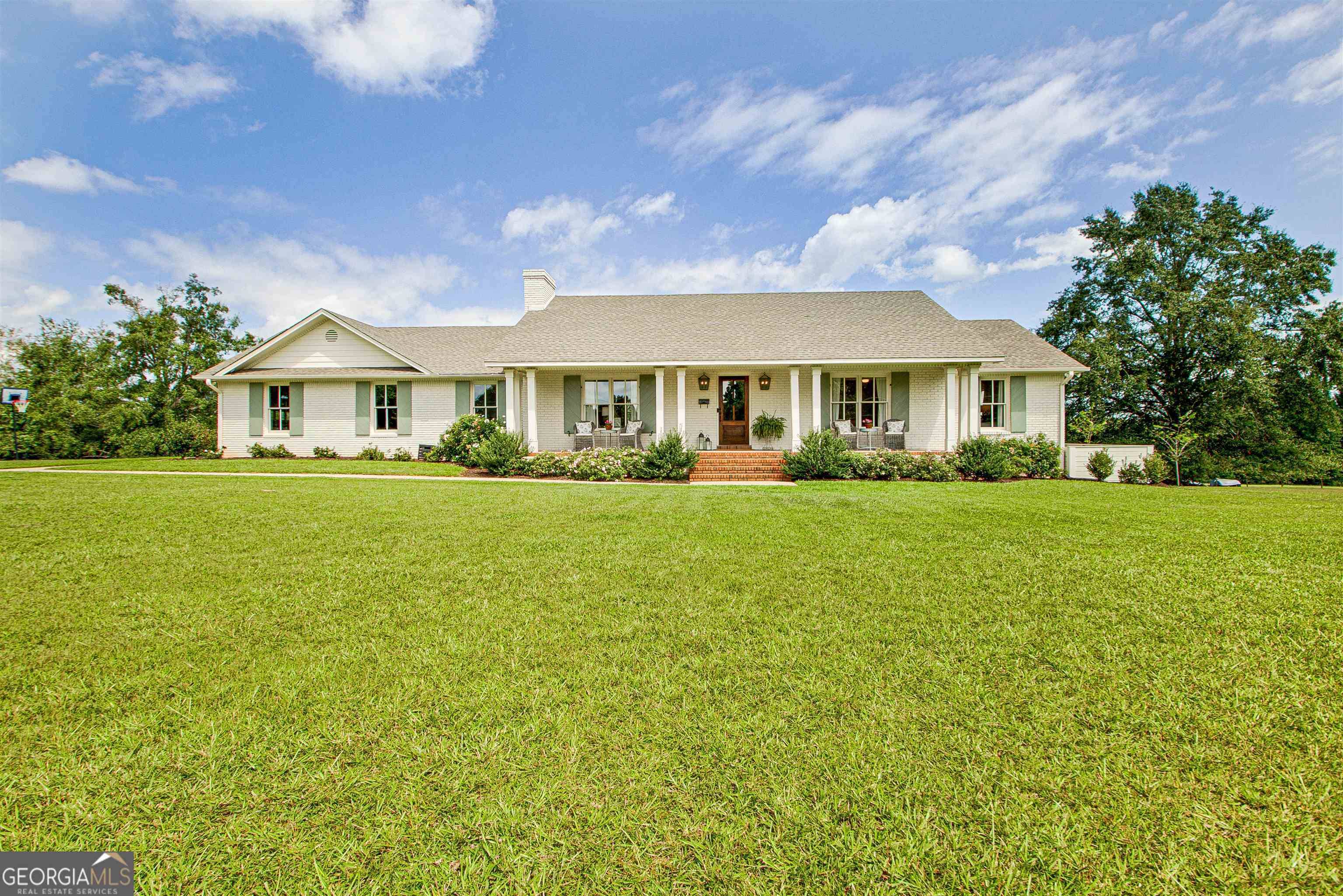 247 Morgan Mill RD, Brooks, GA 30205