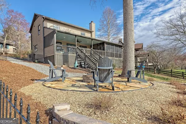 Hiawassee, GA 30546,2110 Pine Lake RD