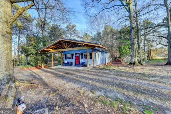 Winder, GA 30680,307 Carl Cedar Hill RD