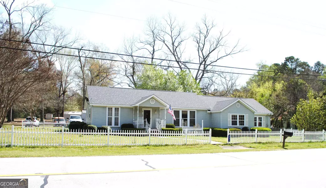 201 Harvey ST, Stapleton, GA 30823