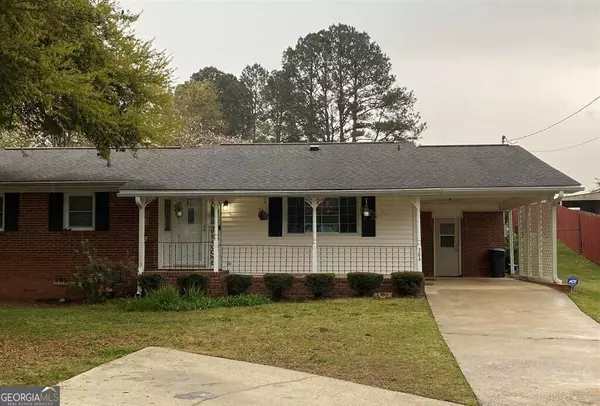 Warner Robins, GA 31093,304 Juniper