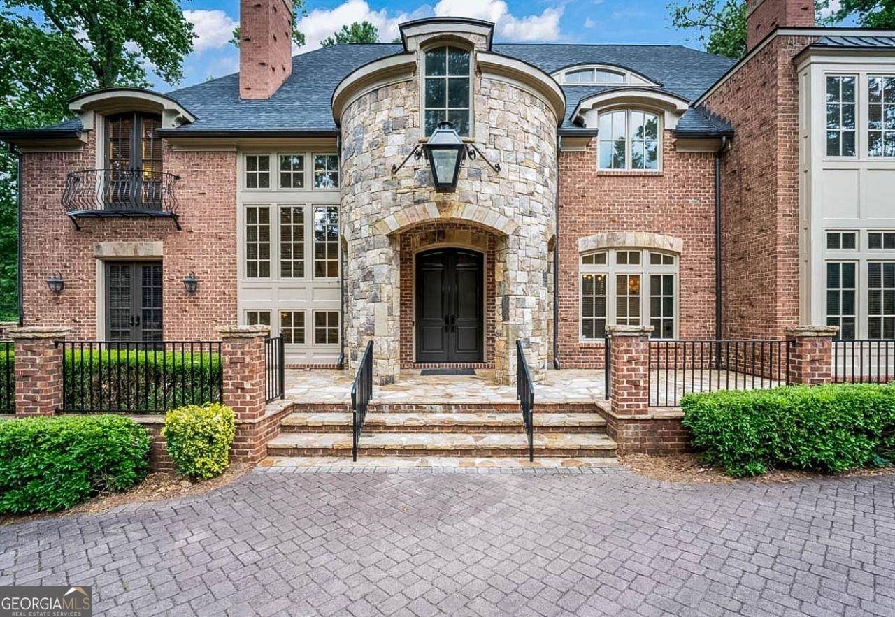 Sandy Springs, GA 30327,178 Mount Paran RD