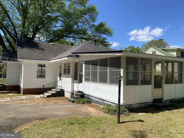 Monroe, GA 30655,328 N Madison