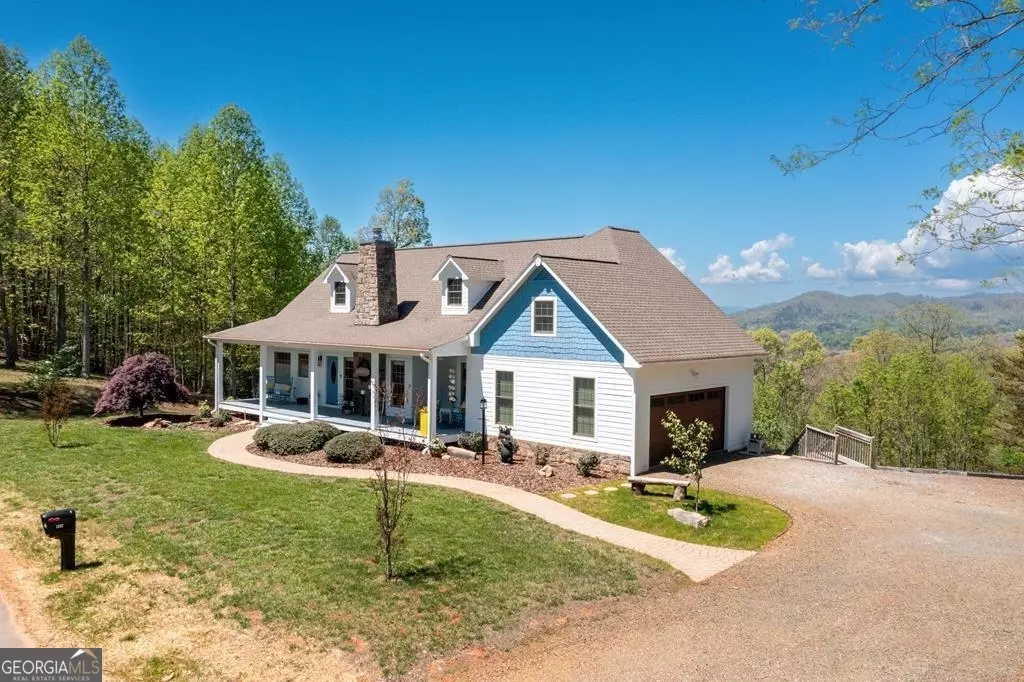 Warne, NC 28909,935 White Oak DR