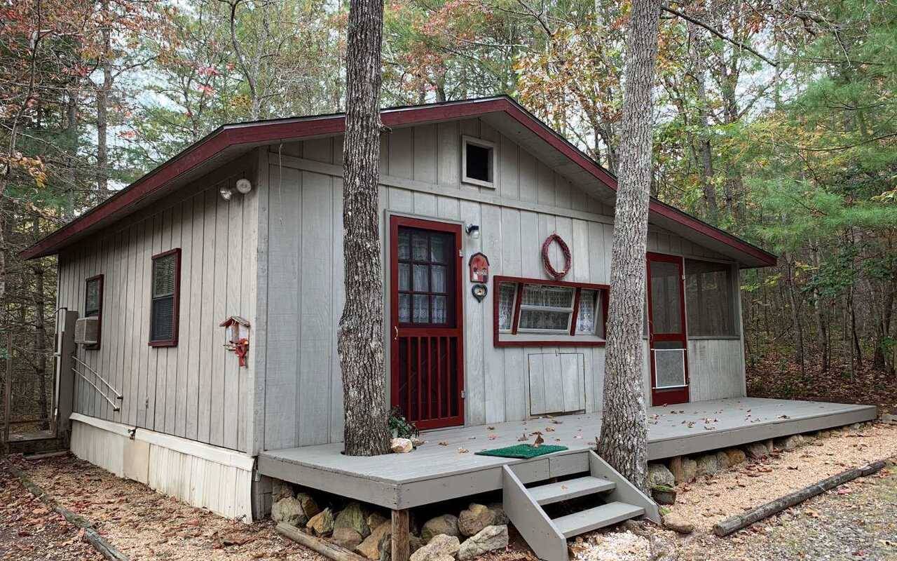Hayesville, NC 28904,217 Clyde Curtis DR