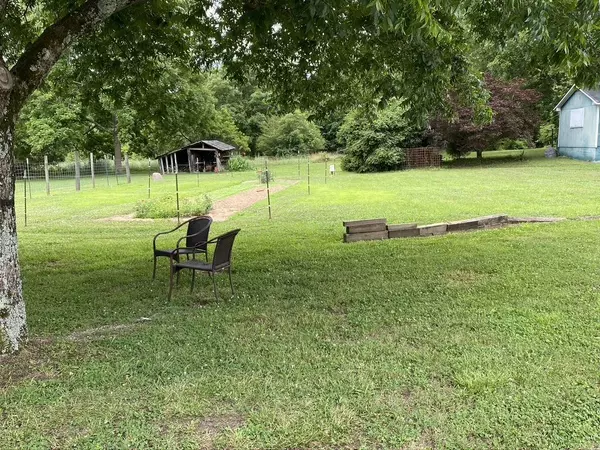 Newnan, GA 30263,890 Herring RD