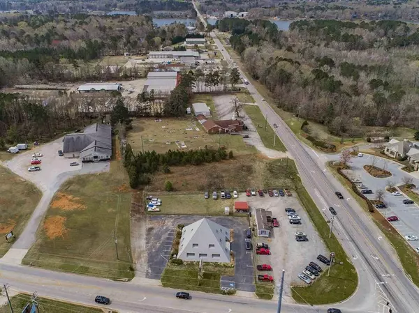 Eatonton, GA 31024,978 Lake Oconee Pkwy