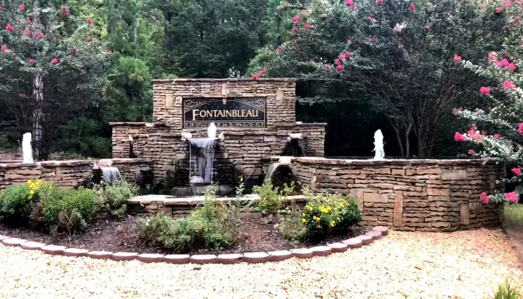 2030 Fontainbleau, Conyers, GA 30094