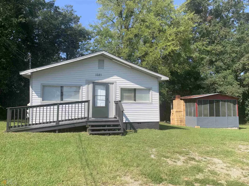 1021 S Elbert ST, Milledgeville, GA 31061