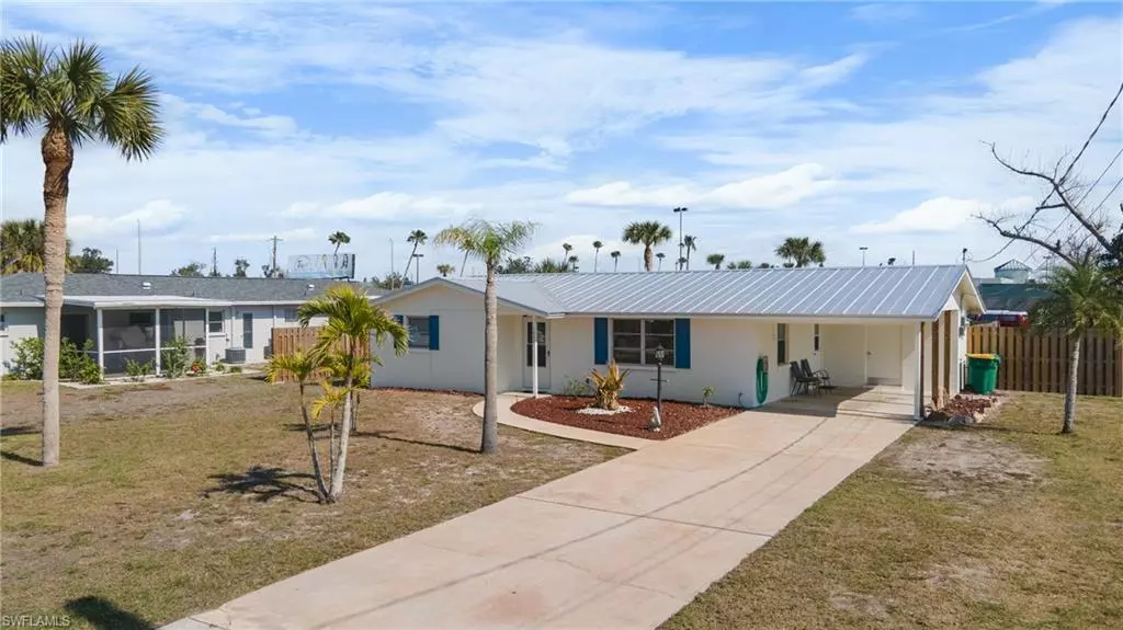 Englewood, FL 34223,1455 New Point Comfort RD