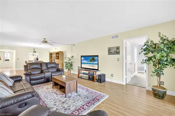 Cape Coral, FL 33904,1345 SE 40th TER #1A