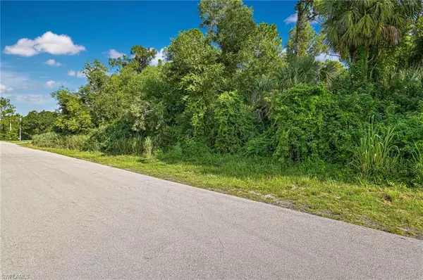 Lehigh Acres, FL 33971,5012 3rd ST W