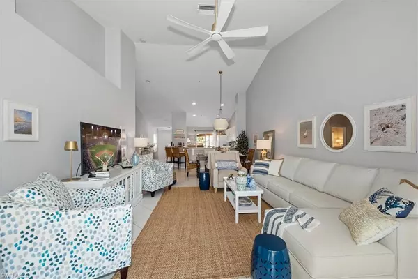 Naples, FL 34110,5135 Cobble Creek CT #203