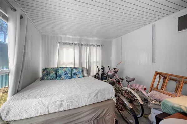 Englewood, FL 34223,1800 Englewood RD #155