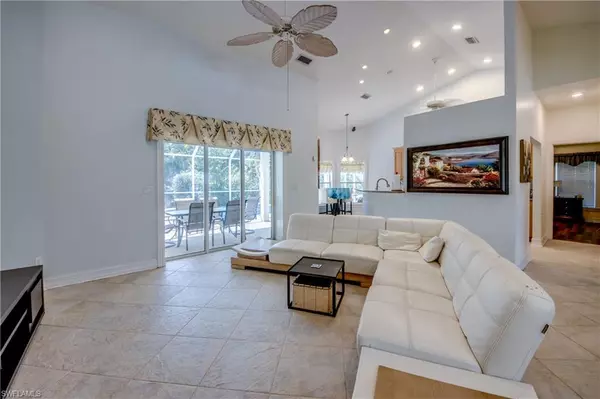 North Fort Myers, FL 33917,16810 Useppa Oaks LN