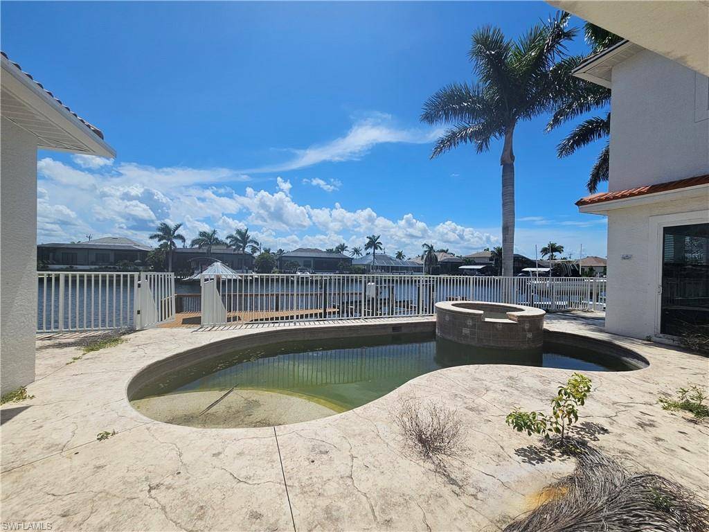 Cape Coral, FL 33914,5327 SW 28th PL