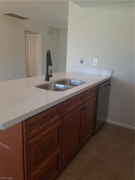 Cape Coral, FL 33990,1102 SE 8th TER #C