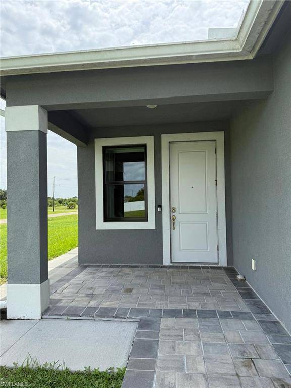 Labelle, FL 33935,3030 Iris CIR