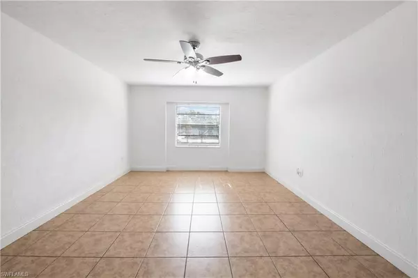 Fort Myers, FL 33907,12630 Kenwood LN #D