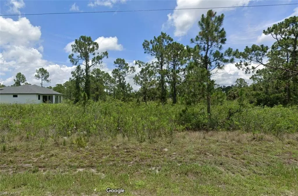 Lehigh Acres, FL 33972,605 W 17th ST
