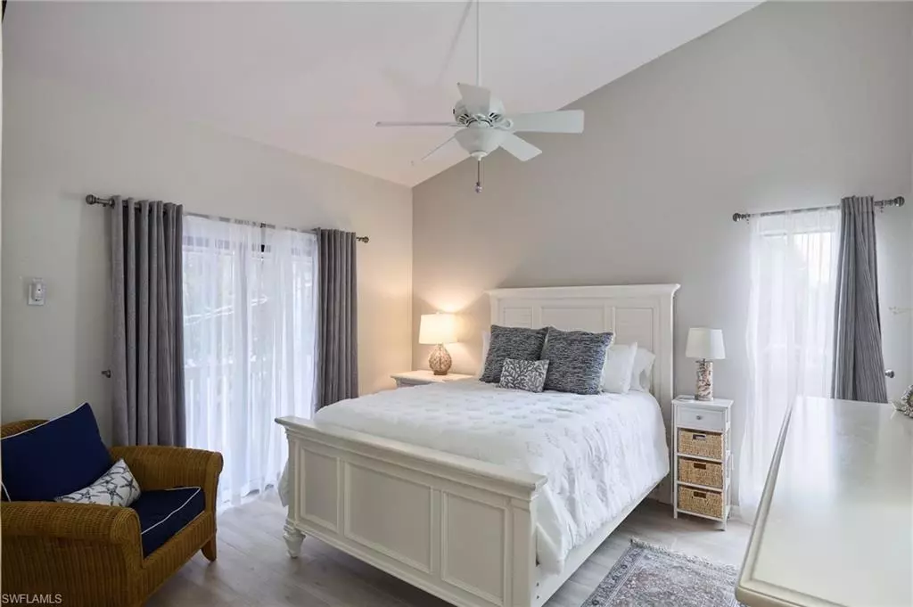 Sanibel, FL 33957,1241 Junonia ST