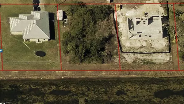 112 Preston ST, Lehigh Acres, FL 33974