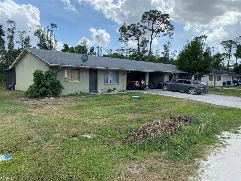 North Fort Myers, FL 33917,2038 Eloise CIR