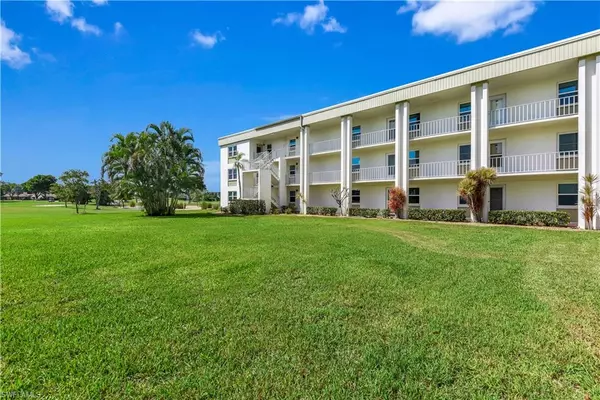 1624 Pine Valley DR #115, Fort Myers, FL 33907