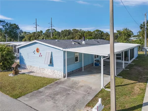 227 Shrub LN N, North Fort Myers, FL 33917