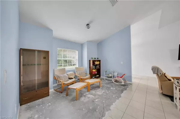 Lehigh Acres, FL 33972,413 Truman AVE
