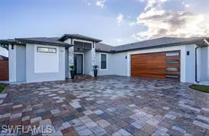 516 NW 3rd TER, Cape Coral, FL 33993