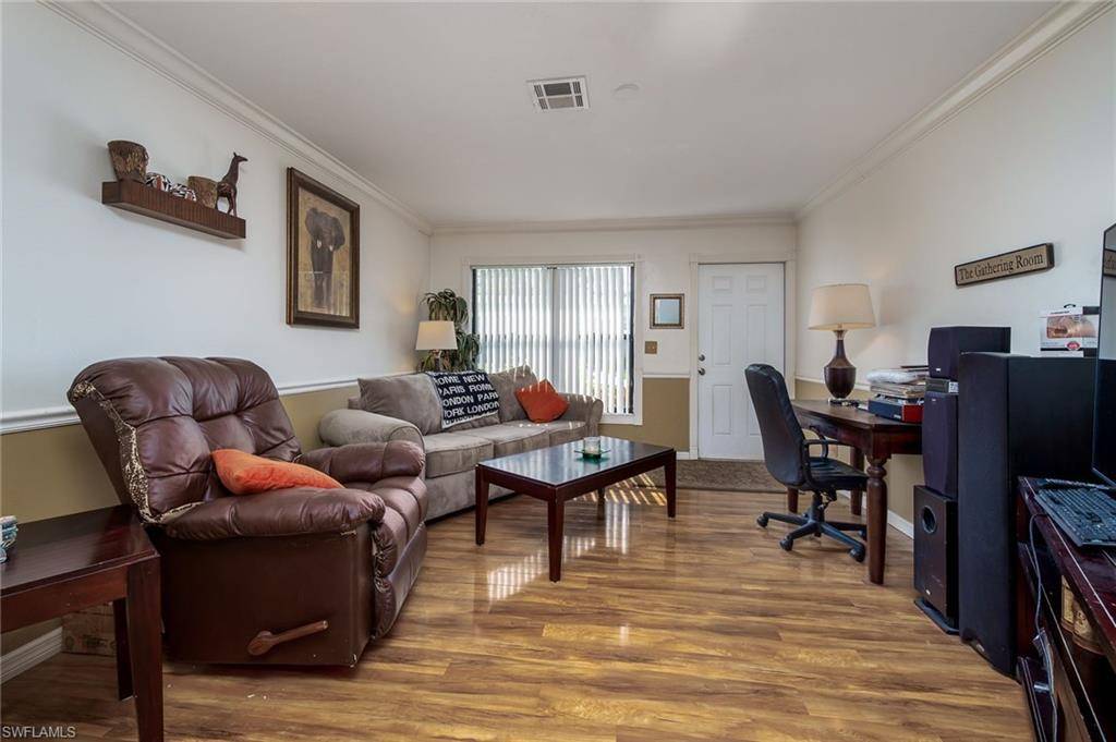 Fort Myers, FL 33919,9639 Eaton Gardens LN #3