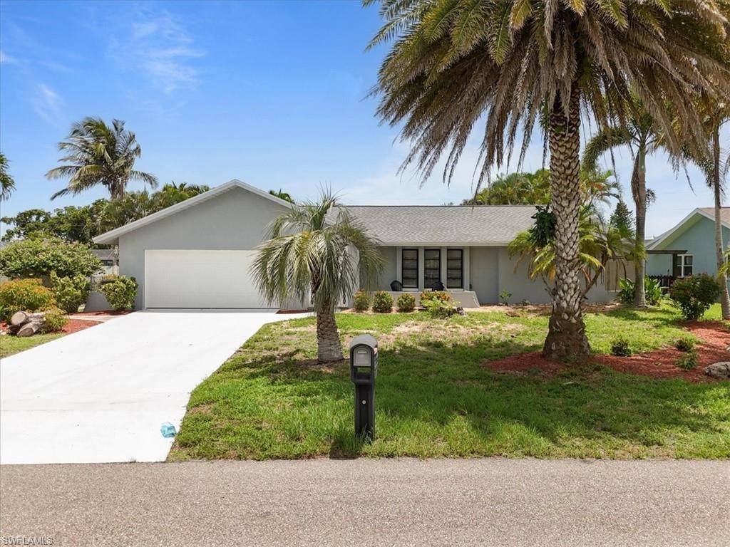 924 SE 21st LN, Cape Coral, FL 33990