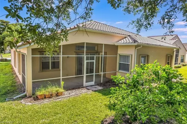 Estero, FL 33928,20340 Foxworth CIR