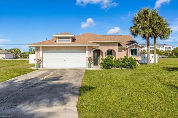3532 SW 15th PL, Cape Coral, FL 33914