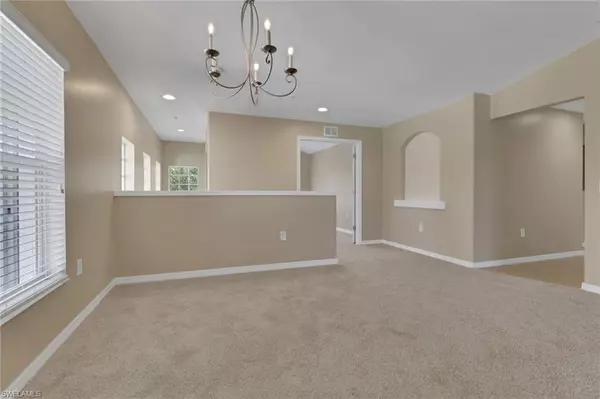 Cape Coral, FL 33991,2611 Somerville LOOP #201