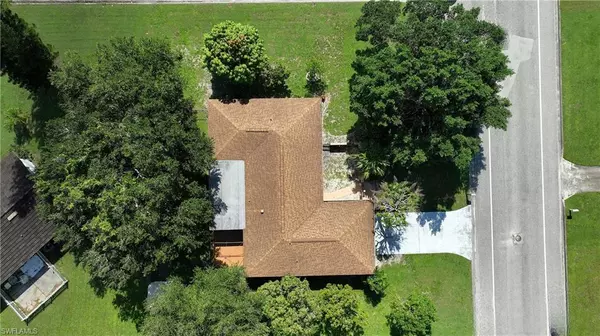 Lehigh Acres, FL 33936,525 Shadyside ST