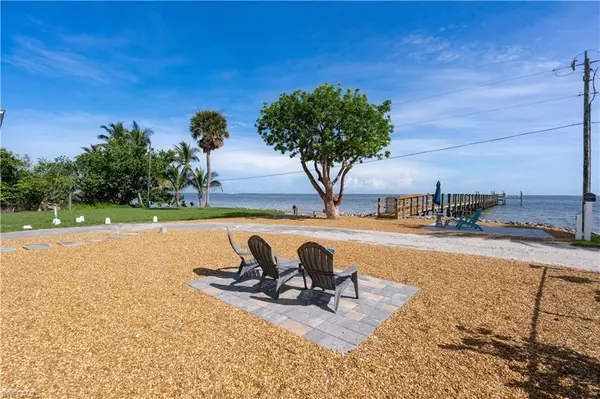 Bokeelia, FL 33922,8550 Ebbtide WAY