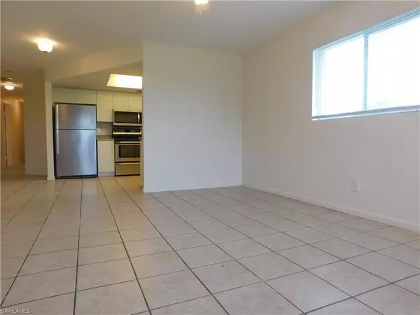 Cape Coral, FL 33909,1217 NE 8th ST