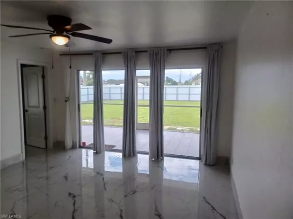 Cape Coral, FL 33991,1102 SW 15th TER