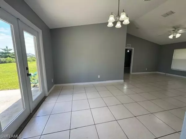 Lehigh Acres, FL 33976,2716 23rd ST SW