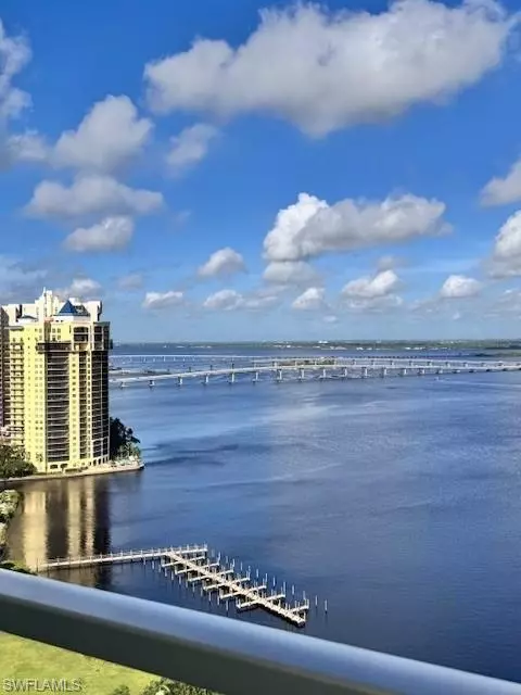 Fort Myers, FL 33916,3000 Oasis Grand BLVD #2307