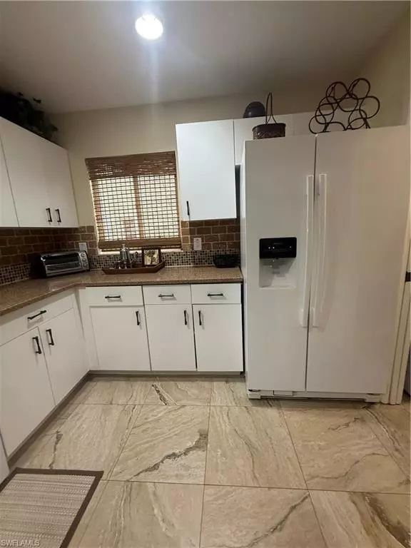 Cape Coral, FL 33990,1113 SE 20th CT