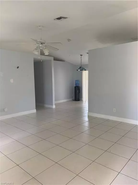 Cape Coral, FL 33914,3324 SW 11th CT