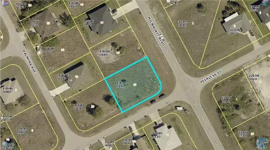 Lehigh Acres, FL 33974,166/168 Milwaukee BLVD