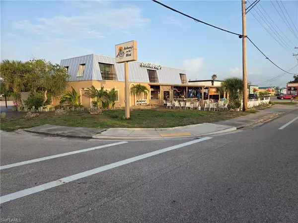 Cape Coral, FL 33990,1303 Del Prado BLVD S