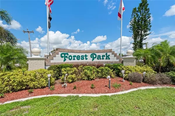 North Fort Myers, FL 33917,215 Shrub LN N