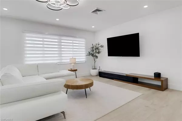 North Fort Myers, FL 33903,4625 Forest Glen DR